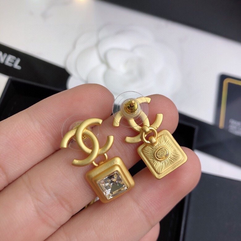 Ch**el earrings